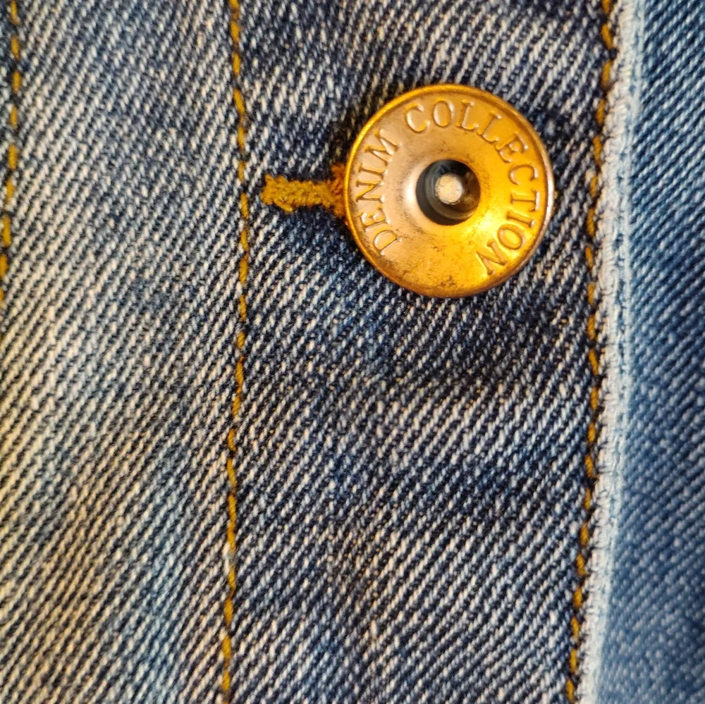 Ci Sono Blue Classic Jean Jacket - Picture 4 of 5